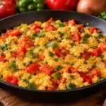 Ovos ao molho de tomate com coentro